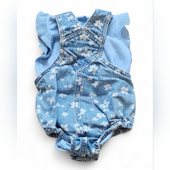 Old Navy Baby Girl Floral Denim Overall Set with Matching Blue Onesie Size 0–3 - Picture 4 of 6